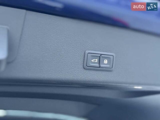 Синий Ауди E-Tron, объемом двигателя 0 л и пробегом 52 тыс. км за 37500 $, фото 102 на Automoto.ua