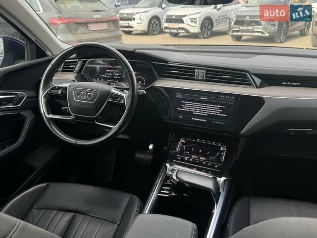 Синий Ауди E-Tron, объемом двигателя 0 л и пробегом 88 тыс. км за 36000 $, фото 23 на Automoto.ua