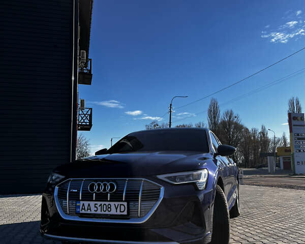 Синій Ауді E-Tron, об'ємом двигуна 0 л та пробігом 82 тис. км за 34800 $, фото 9 на Automoto.ua