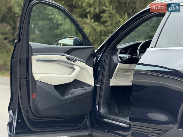 Ауди E-Tron 2021 в Тернополе на Automoto.ua Синий Ауди E-Tron, объемом двигателя 0 л и пробегом 139 тыс. км за 31000 $, фото 38 на Automoto.ua
