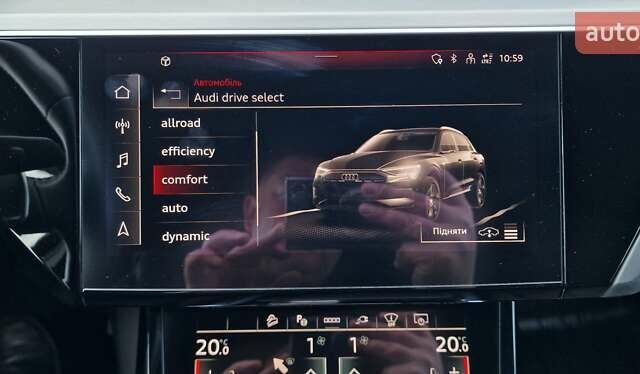 Синий Ауди E-Tron, объемом двигателя 0 л и пробегом 39 тыс. км за 36500 $, фото 109 на Automoto.ua