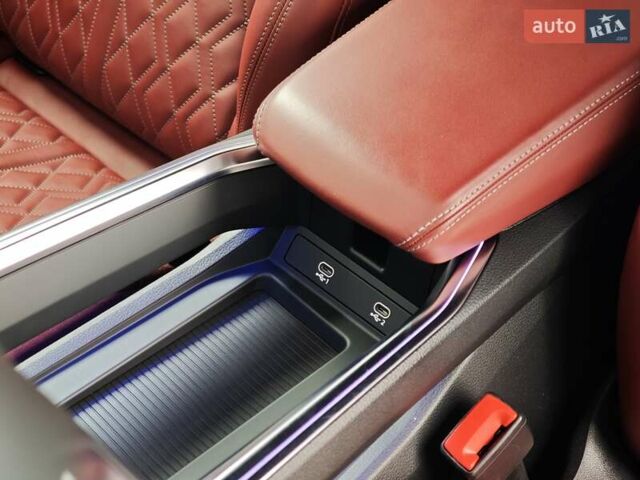 Синій Ауді E-Tron, об'ємом двигуна 0 л та пробігом 35 тис. км за 49899 $, фото 47 на Automoto.ua