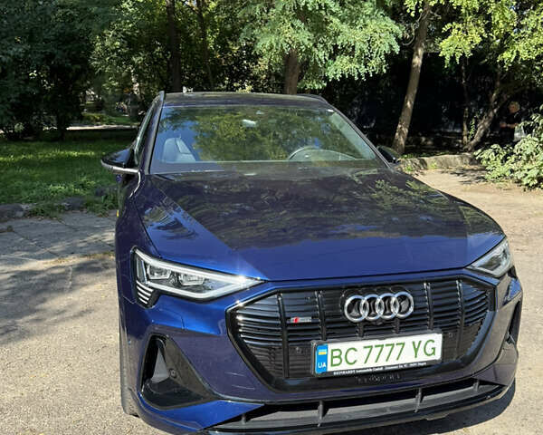 Синий Ауди E-Tron, объемом двигателя 0 л и пробегом 55 тыс. км за 32999 $, фото 2 на Automoto.ua