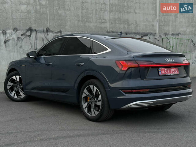 Ауді E-Tron 2021 у Львові на Automoto.ua Синій Ауді E-Tron, об'ємом двигуна 0 л та пробігом 73 тис. км за 38520 $, фото 17 на Automoto.ua