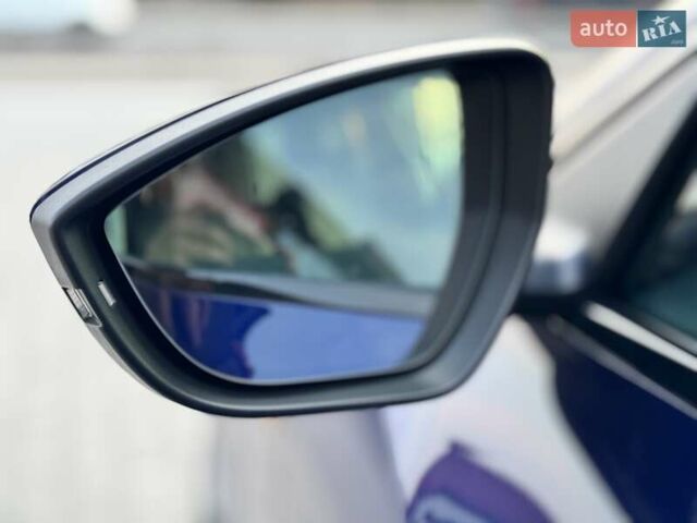 Синий Ауди E-Tron, объемом двигателя 0 л и пробегом 52 тыс. км за 37500 $, фото 39 на Automoto.ua