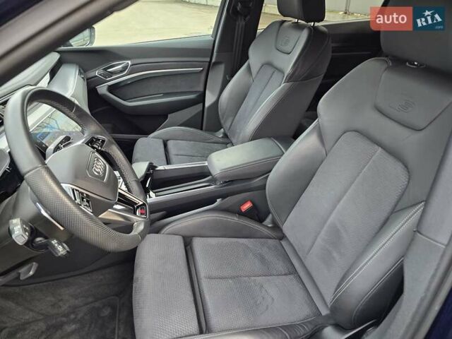 Синий Ауди E-Tron, объемом двигателя 0 л и пробегом 49 тыс. км за 39900 $, фото 13 на Automoto.ua