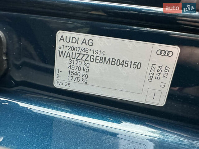 Синий Ауди E-Tron, объемом двигателя 0 л и пробегом 73 тыс. км за 34900 $, фото 28 на Automoto.ua