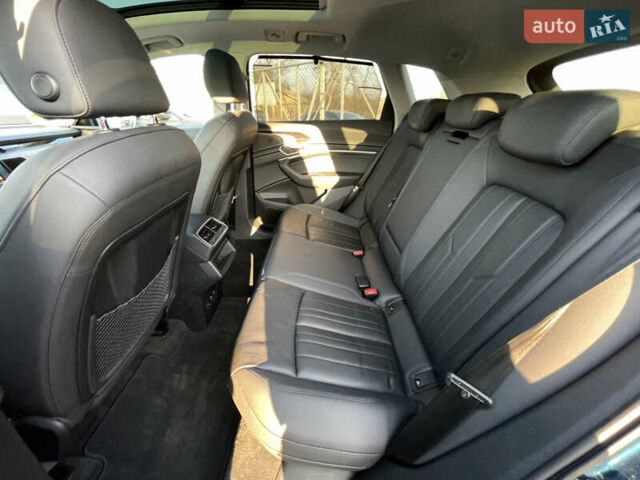 Синий Ауди E-Tron, объемом двигателя 0 л и пробегом 59 тыс. км за 34500 $, фото 37 на Automoto.ua