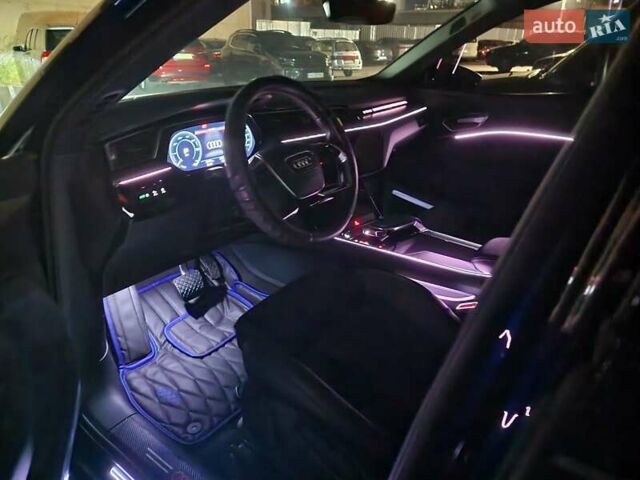 Синий Ауди E-Tron, объемом двигателя 0 л и пробегом 69 тыс. км за 38000 $, фото 153 на Automoto.ua