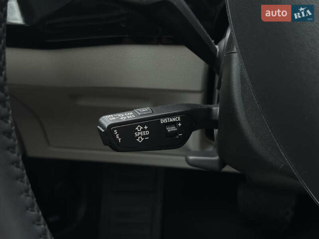 Синій Ауді E-Tron, об'ємом двигуна 0 л та пробігом 75 тис. км за 35900 $, фото 60 на Automoto.ua