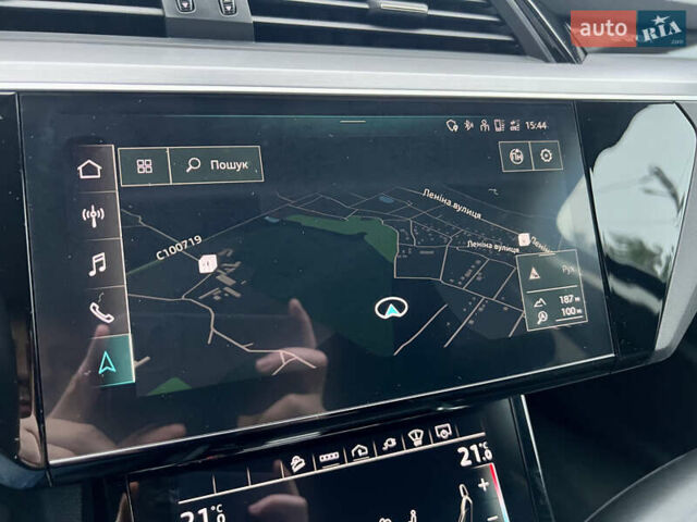 Синий Ауди E-Tron, объемом двигателя 0 л и пробегом 94 тыс. км за 34900 $, фото 33 на Automoto.ua