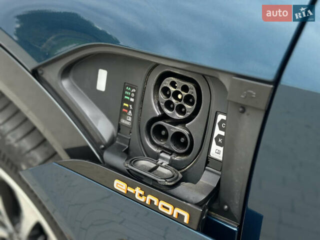Синій Ауді E-Tron, об'ємом двигуна 0 л та пробігом 75 тис. км за 35900 $, фото 111 на Automoto.ua