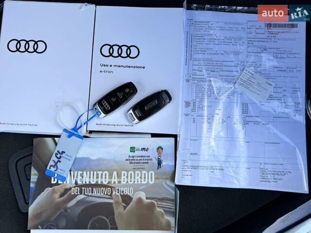 Синий Ауди E-Tron, объемом двигателя 0 л и пробегом 52 тыс. км за 37500 $, фото 115 на Automoto.ua