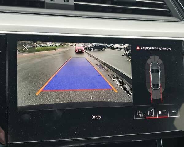 Синий Ауди E-Tron, объемом двигателя 0 л и пробегом 49 тыс. км за 39900 $, фото 40 на Automoto.ua