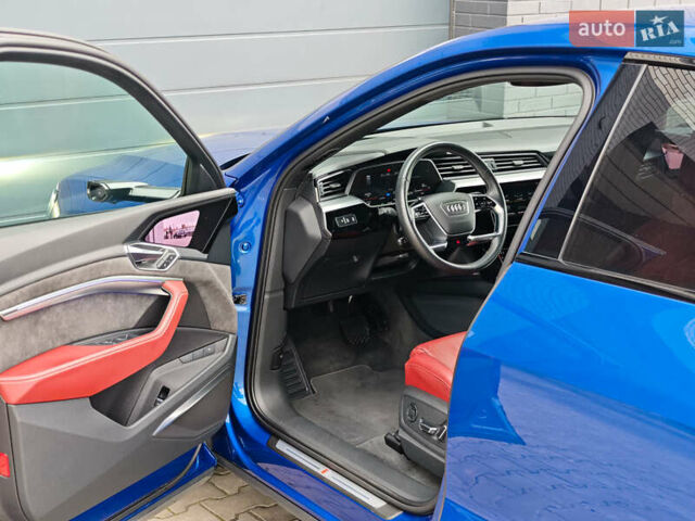 Синій Ауді E-Tron, об'ємом двигуна 0 л та пробігом 35 тис. км за 49899 $, фото 30 на Automoto.ua