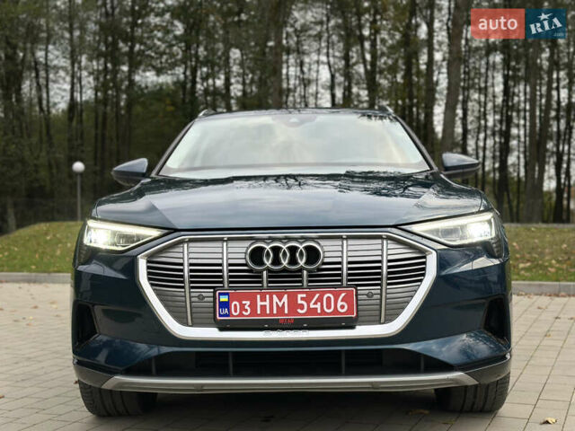 Синій Ауді E-Tron, об'ємом двигуна 0 л та пробігом 75 тис. км за 35900 $, фото 4 на Automoto.ua