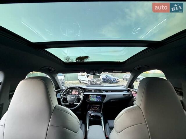 Синий Ауди E-Tron, объемом двигателя 0 л и пробегом 44 тыс. км за 46600 $, фото 45 на Automoto.ua