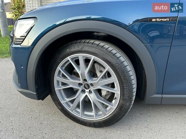 Синий Ауди E-Tron, объемом двигателя 0 л и пробегом 18 тыс. км за 34573 $, фото 6 на Automoto.ua