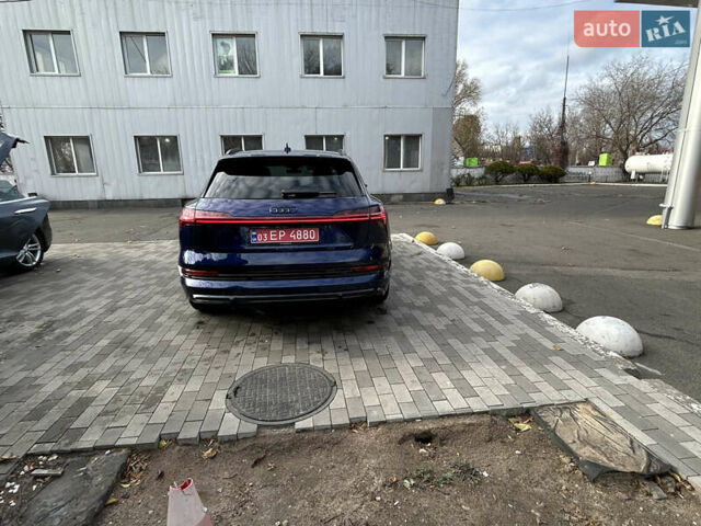 Синий Ауди E-Tron, объемом двигателя 0 л и пробегом 16 тыс. км за 41908 $, фото 5 на Automoto.ua