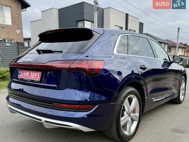 Синий Ауди E-Tron, объемом двигателя 0 л и пробегом 112 тыс. км за 36900 $, фото 4 на Automoto.ua