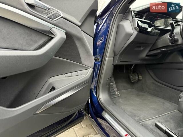 Синій Ауді E-Tron, об'ємом двигуна 0 л та пробігом 60 тис. км за 47800 $, фото 20 на Automoto.ua
