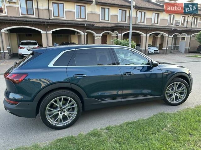 Синий Ауди E-Tron, объемом двигателя 0 л и пробегом 18 тыс. км за 34573 $, фото 1 на Automoto.ua