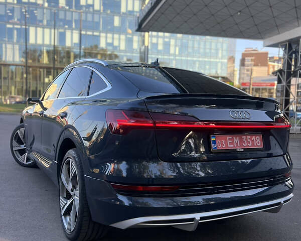 Синий Ауди E-Tron, объемом двигателя 0 л и пробегом 50 тыс. км за 45000 $, фото 20 на Automoto.ua
