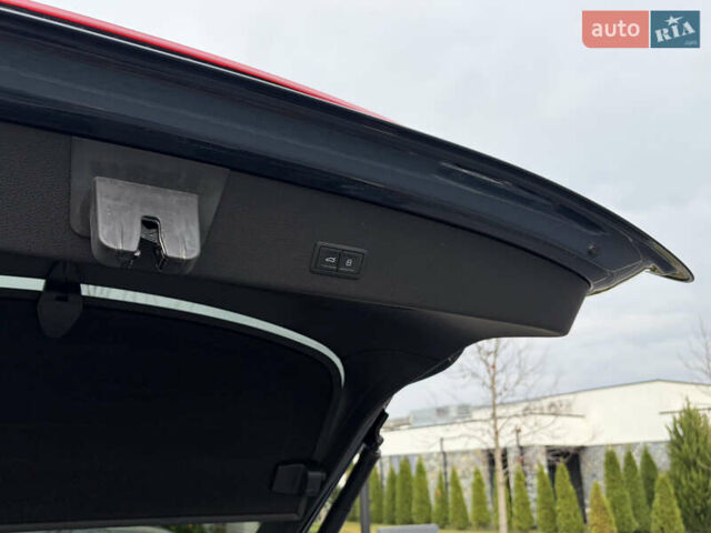 Синий Ауди E-Tron, объемом двигателя 0 л и пробегом 99 тыс. км за 39500 $, фото 65 на Automoto.ua