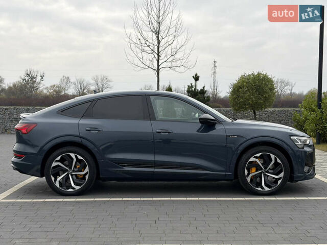 Синий Ауди E-Tron, объемом двигателя 0 л и пробегом 99 тыс. км за 39500 $, фото 7 на Automoto.ua