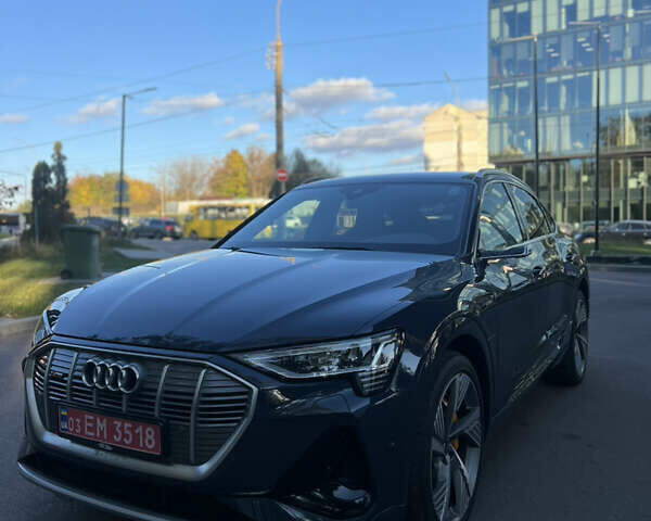 Синий Ауди E-Tron, объемом двигателя 0 л и пробегом 50 тыс. км за 45000 $, фото 12 на Automoto.ua