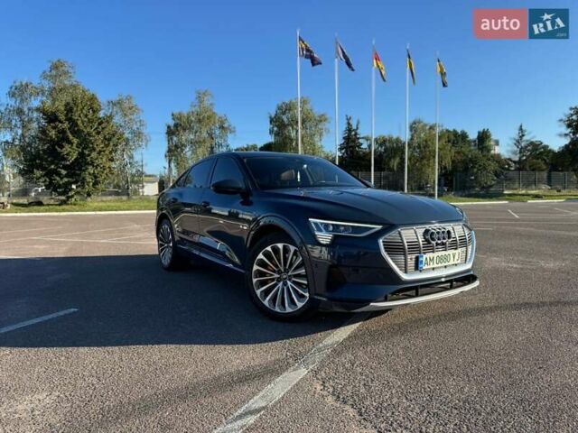 Синий Ауди E-Tron, объемом двигателя 0 л и пробегом 76 тыс. км за 36500 $, фото 19 на Automoto.ua