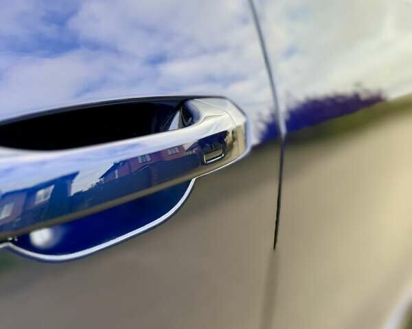 Синий Ауди E-Tron, объемом двигателя 0 л и пробегом 112 тыс. км за 36900 $, фото 40 на Automoto.ua