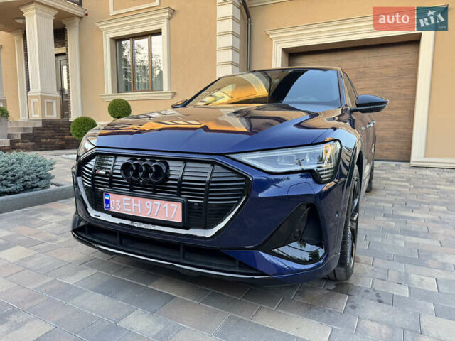 Ауди E-Tron 2022 в Черновцах на Automoto.ua Синий Ауди E-Tron, объемом двигателя 0 л и пробегом 52 тыс. км за 39500 $, фото 19 на Automoto.ua
