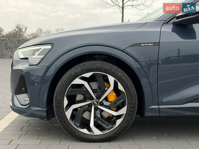 Синий Ауди E-Tron, объемом двигателя 0 л и пробегом 99 тыс. км за 39500 $, фото 10 на Automoto.ua