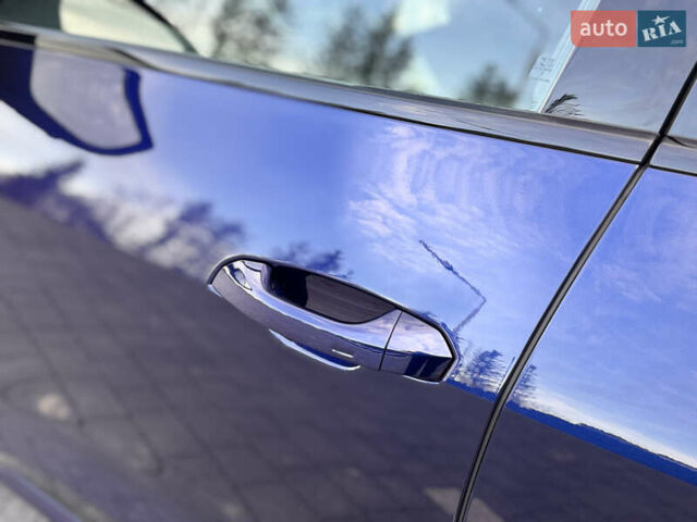 Синий Ауди E-Tron, объемом двигателя 0 л и пробегом 52 тыс. км за 41550 $, фото 5 на Automoto.ua