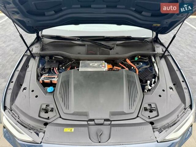 Синій Ауді E-Tron, об'ємом двигуна 0 л та пробігом 64 тис. км за 41900 $, фото 83 на Automoto.ua