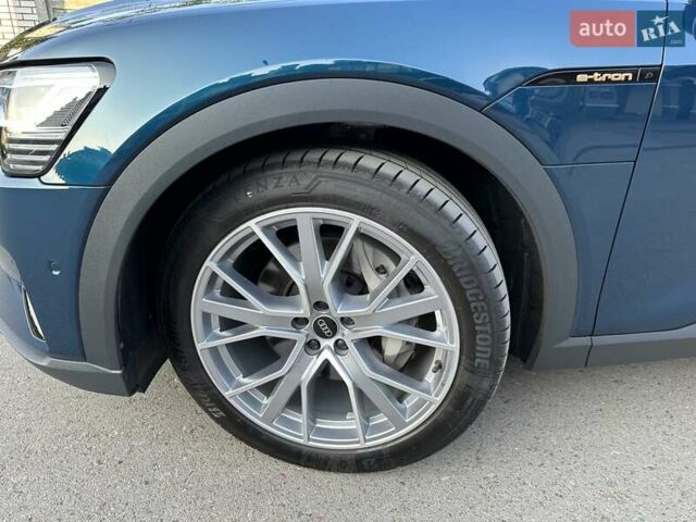 Синий Ауди E-Tron, объемом двигателя 0 л и пробегом 18 тыс. км за 34573 $, фото 19 на Automoto.ua