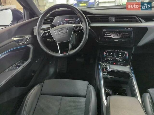 Синий Ауди E-Tron, объемом двигателя 0 л и пробегом 108 тыс. км за 32900 $, фото 7 на Automoto.ua