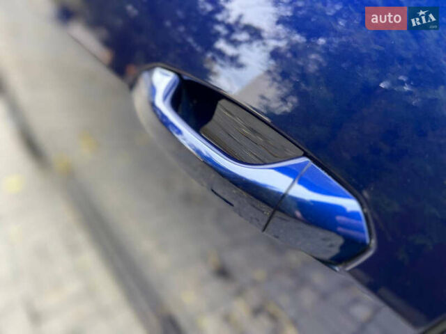 Синий Ауди E-Tron, объемом двигателя 0 л и пробегом 27 тыс. км за 42500 $, фото 20 на Automoto.ua