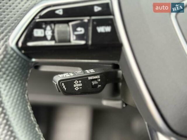 Синій Ауді E-Tron, об'ємом двигуна 0 л та пробігом 50 тис. км за 37900 $, фото 17 на Automoto.ua