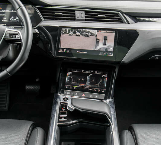 Синий Ауди E-Tron, объемом двигателя 0 л и пробегом 85 тыс. км за 37990 $, фото 19 на Automoto.ua