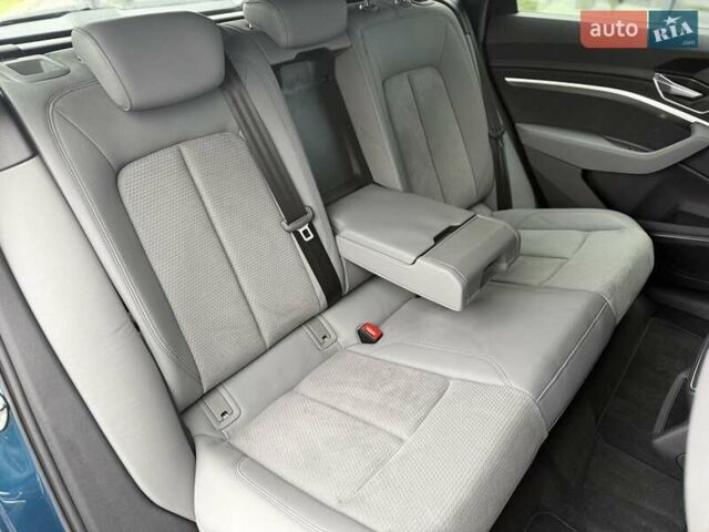 Синій Ауді E-Tron, об'ємом двигуна 0 л та пробігом 50 тис. км за 37900 $, фото 30 на Automoto.ua