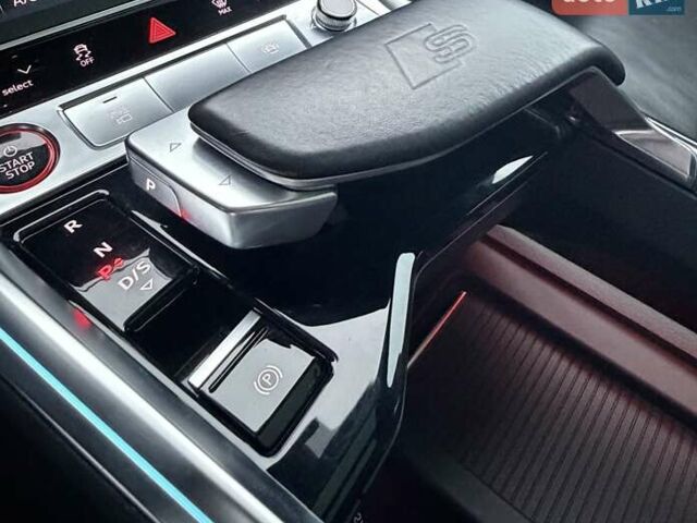 Синій Ауді E-Tron, об'ємом двигуна 0 л та пробігом 64 тис. км за 41900 $, фото 57 на Automoto.ua