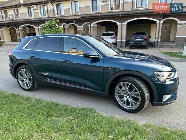 Синий Ауди E-Tron, объемом двигателя 0 л и пробегом 18 тыс. км за 34573 $, фото 5 на Automoto.ua