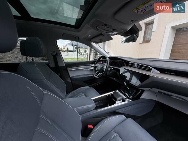 Синий Ауди E-Tron, объемом двигателя 0 л и пробегом 38 тыс. км за 44900 $, фото 21 на Automoto.ua