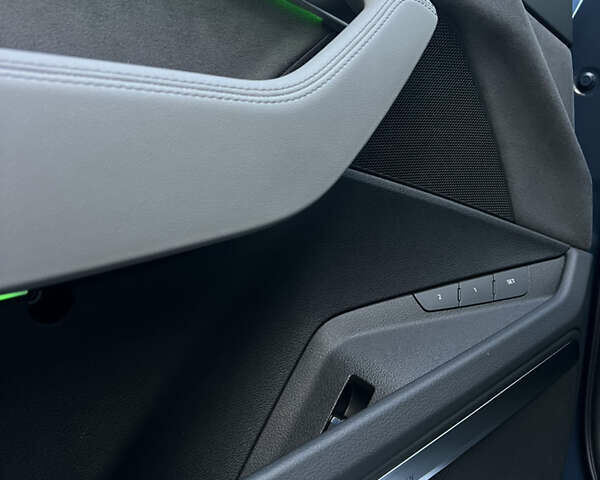 Синий Ауди E-Tron, объемом двигателя 0 л и пробегом 50 тыс. км за 45000 $, фото 31 на Automoto.ua