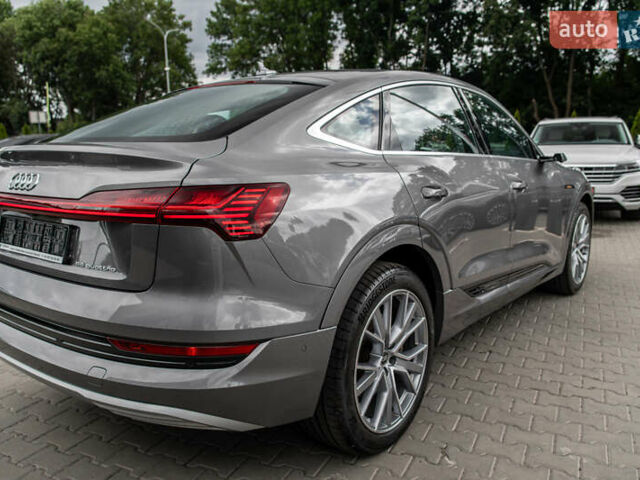 Синий Ауди E-Tron, объемом двигателя 0 л и пробегом 85 тыс. км за 37990 $, фото 1 на Automoto.ua