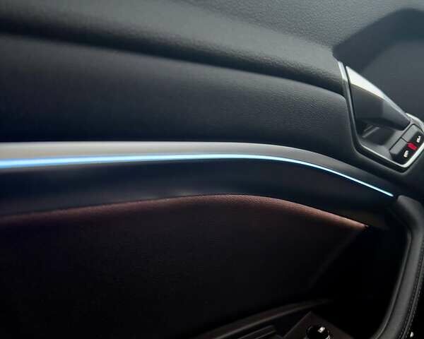 Синий Ауди E-Tron, объемом двигателя 0 л и пробегом 112 тыс. км за 36900 $, фото 108 на Automoto.ua