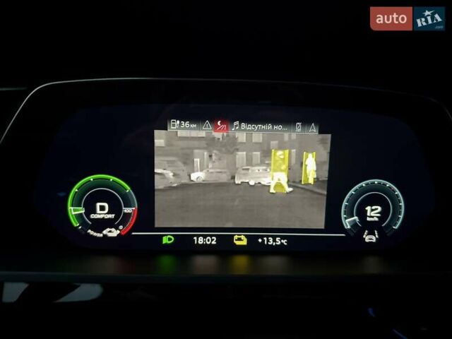 Синий Ауди E-Tron, объемом двигателя 0 л и пробегом 112 тыс. км за 36900 $, фото 111 на Automoto.ua