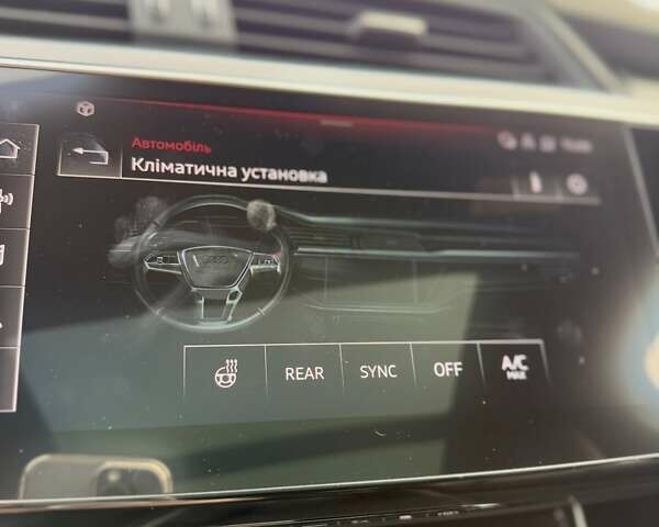 Синий Ауди E-Tron, объемом двигателя 0 л и пробегом 112 тыс. км за 36900 $, фото 98 на Automoto.ua